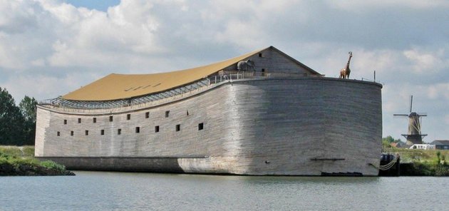 Megépítették Noé bárkáját - nyártól már szeli is a vizeket