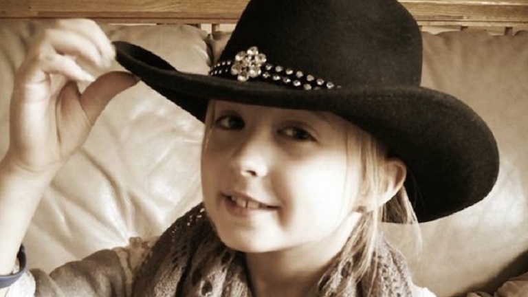 Javul a 8 éves kislány állapota, akinél mellrákot diagnosztozáltak