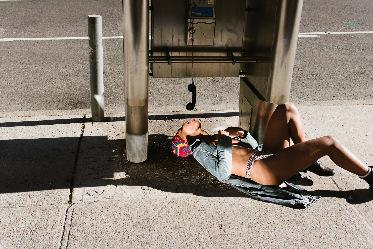 18+: Meztelen nők incselkedtek N.Y. utcáin - fotók