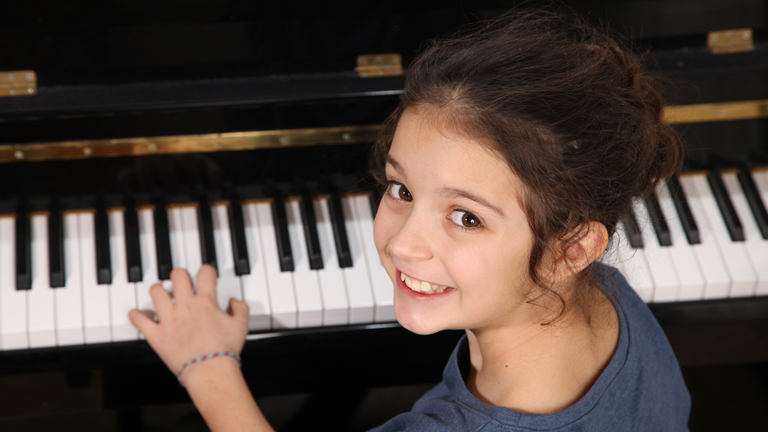 A következő Mozart – avagy hogyan fedezzük fel gyermekünkben a zenei tehetséget?