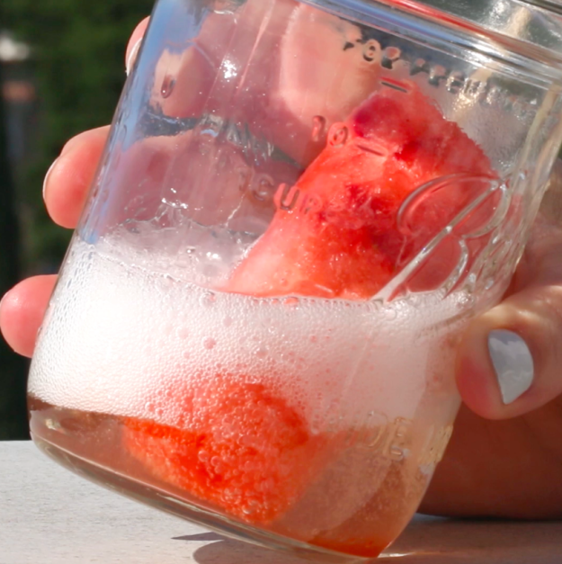 Ez a legfinomabb nyári édesség - készítsd el most te is! - videó