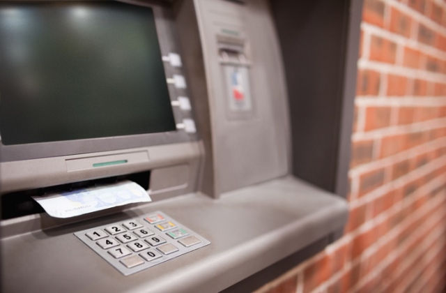 Nem mindegy, milyen pénzt veszel fel az ATM-ből - lecsukhatnak érte