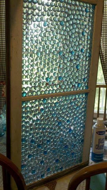 Készíts káprázatosan szép dekorációt üvegkavicsokból!