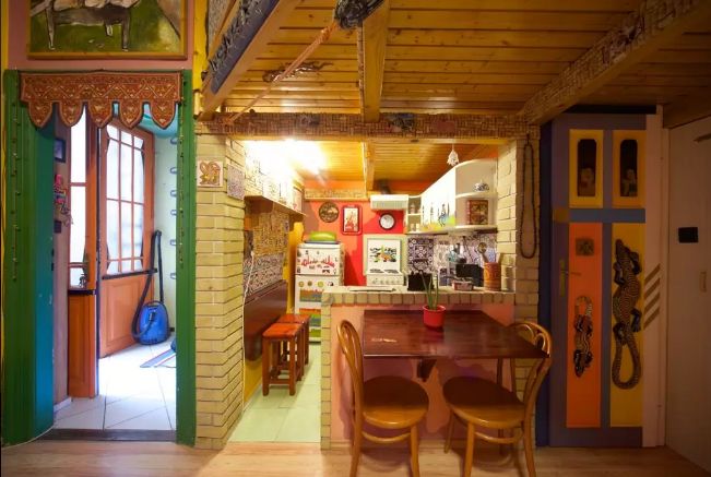 A 10 legfurcsább kiadó budapesti lakás az Airbnb-n