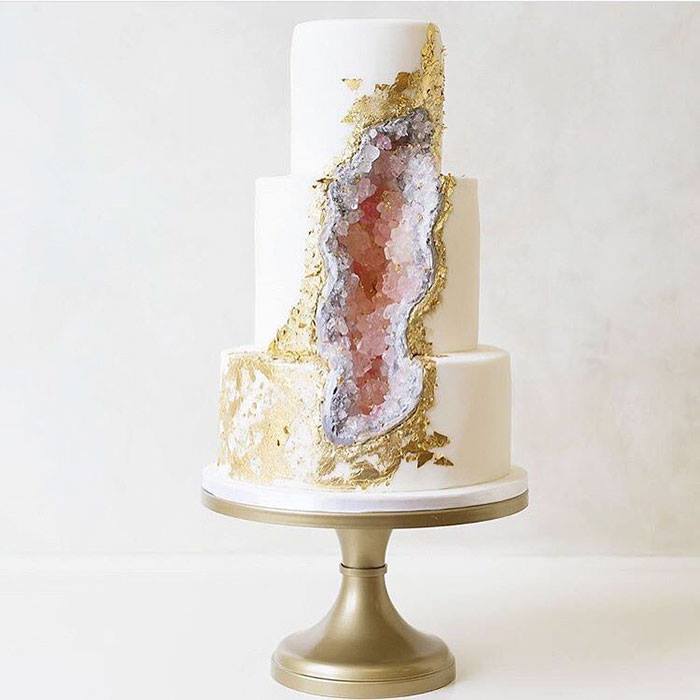 Az egész internet megőrül ezekért az esküvői tortákért - fotók