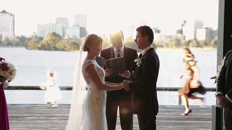 Amerikai vígjáték lett az ausztrál esküvőből