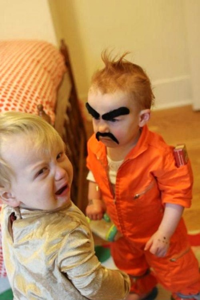 20 vicces fotó, ami bizonyítja, hogy gyerekek közelében lehetetlen unatkozni