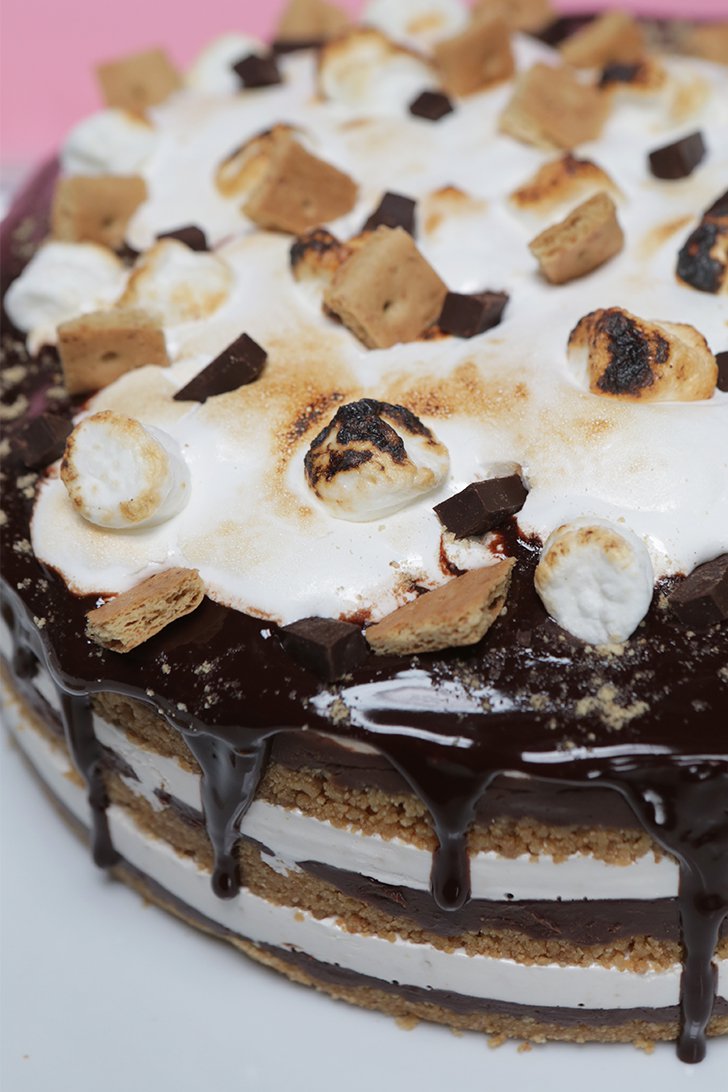 Erről a szuperegyszerű, sütés nélküli tortáról mindenki azt gondolja majd, hogy cukrászdában vetted