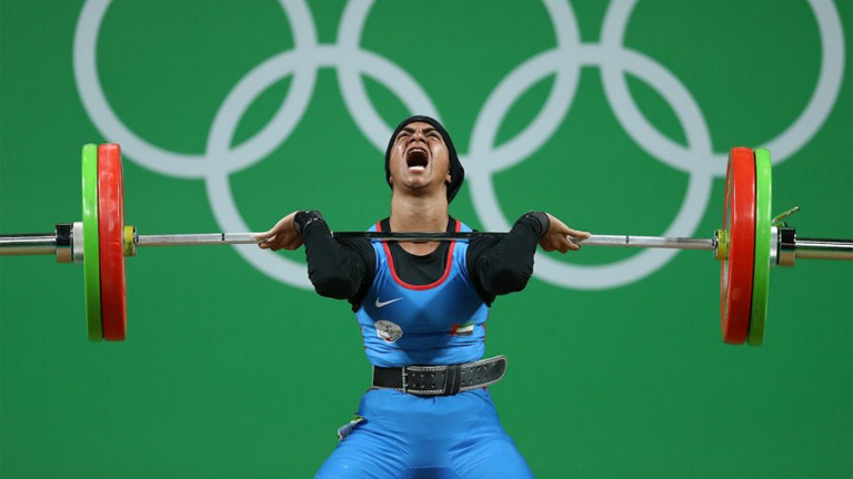 Olimpia 2016: vastapsot kapott a fejkendős súlyemelő
