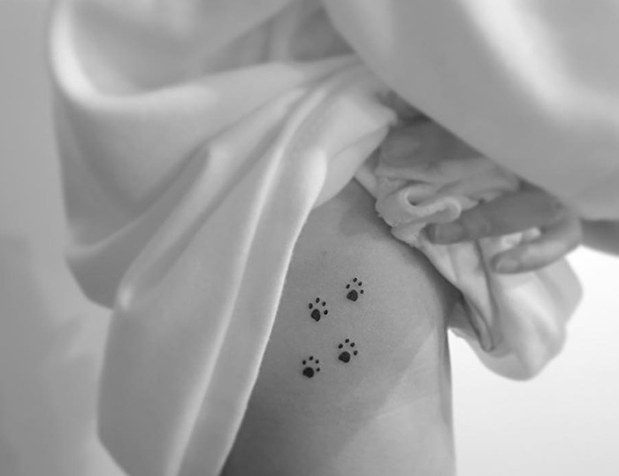 Zseniális minimalista tetoválásokat készít a koreai művész