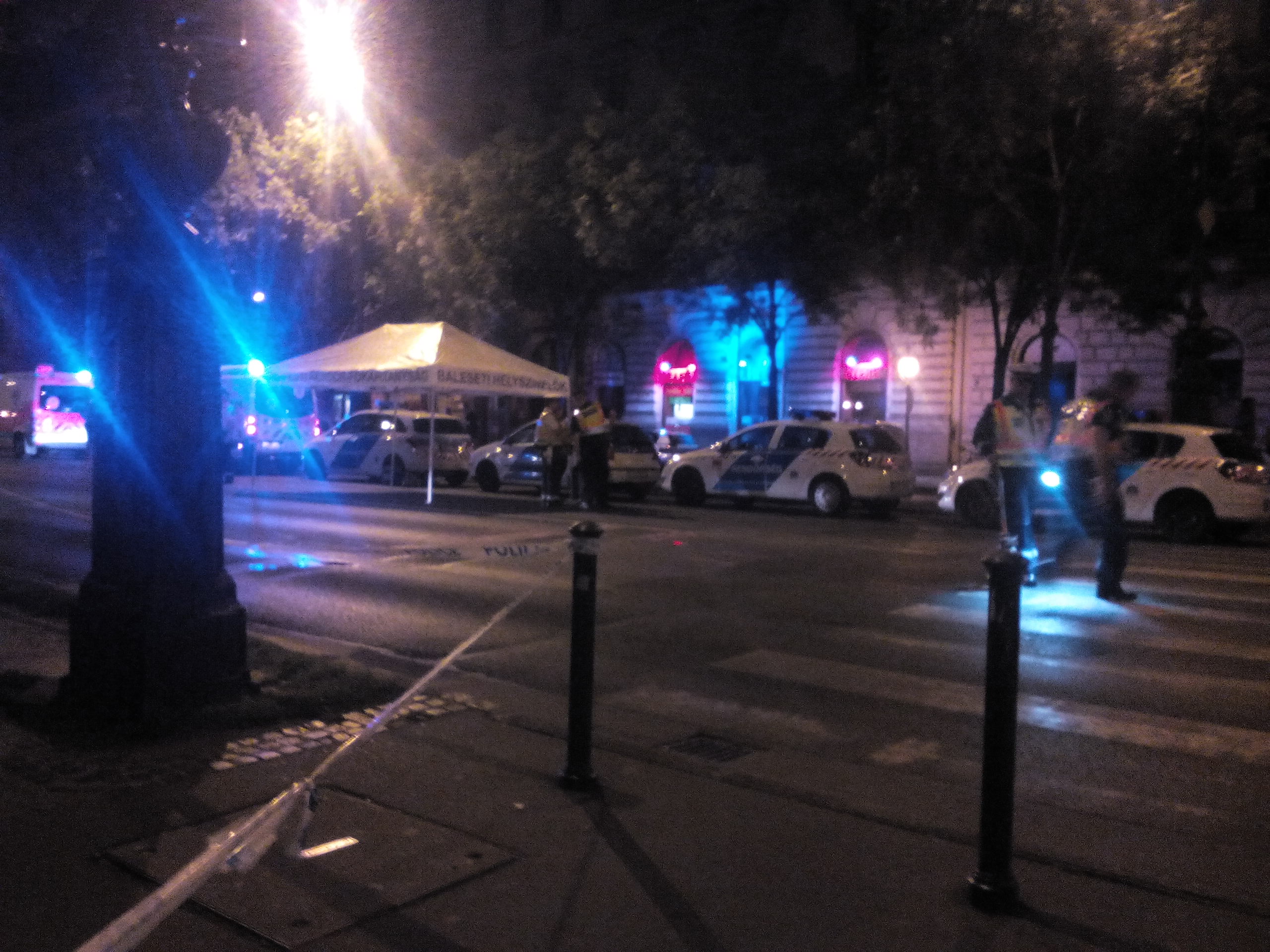 Halálra gázoltak egy embert a budapesti Andrássy úton