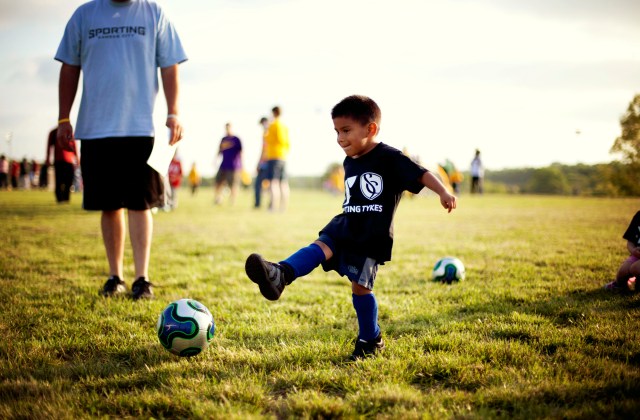 5 tipp, amivel megszeretteted a sportot a gyerekeddel