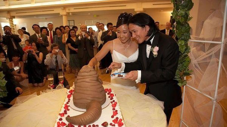 Rettenes esküvői torták, amiken csak nevetni lehet