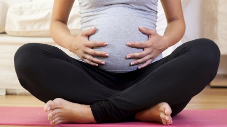 A mindfulness-technikával a terhesség alatt megelőzhető a koraszülés