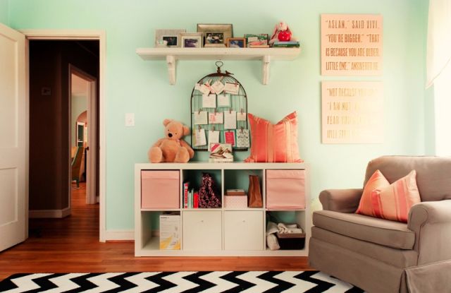 Egy nosztalgikus kislány szoba, amiben alig van rózsaszín