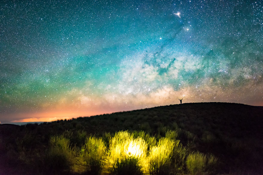 Gyönyörködj te is a Hawaii fölötti csillagos égboltban - káprázatos fotók a Tejútrendszerről
