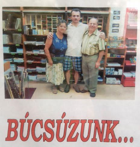 Így búcsúznak vevőiktől a budapesti papírboltosok