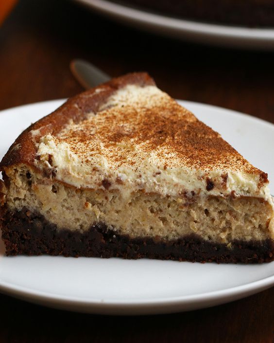 Ha csak egy sütőtökös édességet próbálsz ki ősszel, ez a sajttorta legyen az!