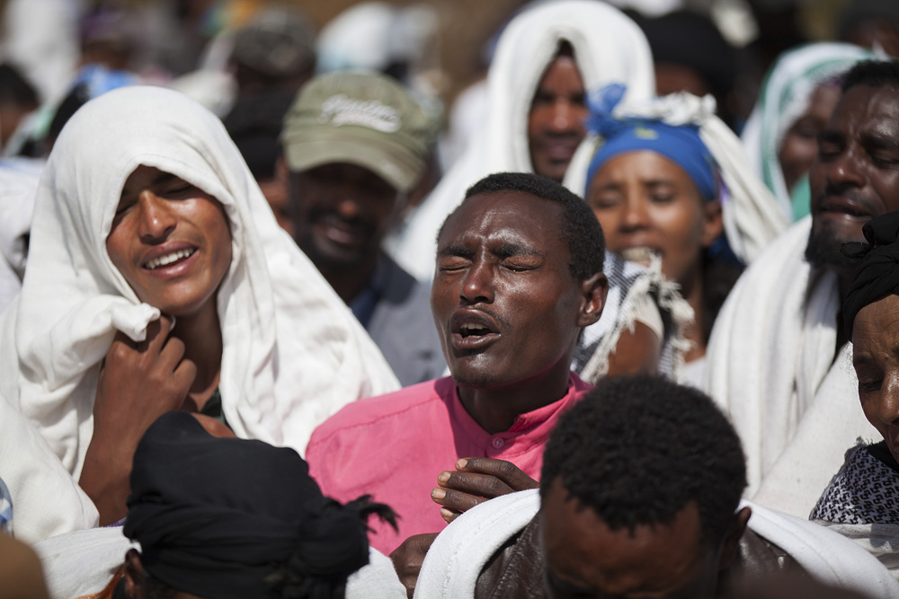 Temetés az Addisz-Abeba közelében található Yubdo faluban, Etiópiában (Fotó: Zacharias Abubeker/AFP)