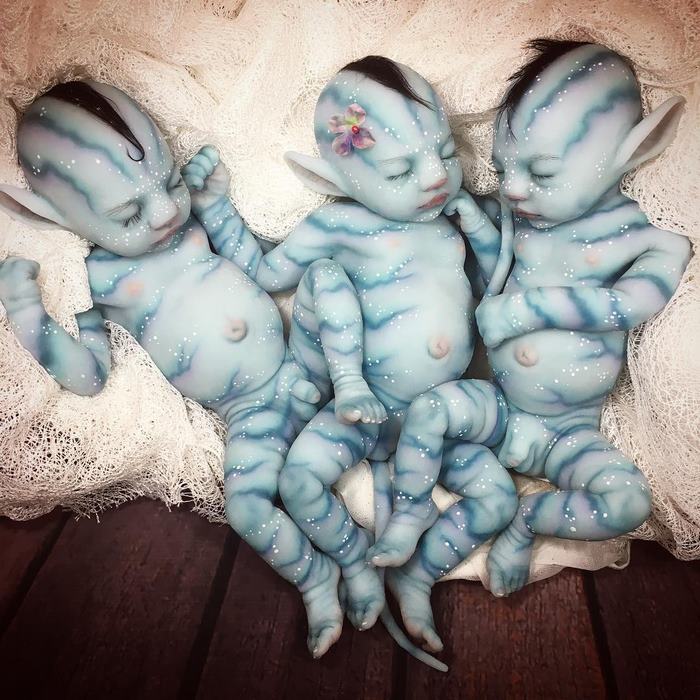 Elképesztően élethű Avatar-babák borítják ki a netezőket