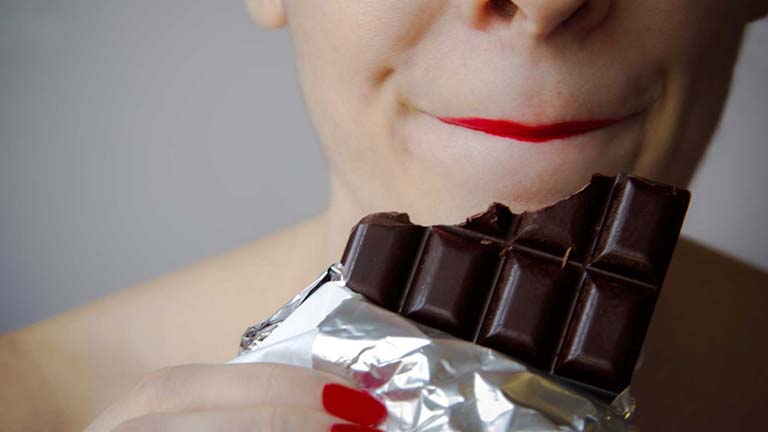 Itt a csoki, ami állítólag enyhíti a menstruációs fájdalmakat