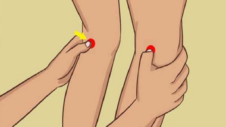Itt van 2 akupresszúrapont a térdízületi fájdalom ellen Gyógyítja a térd artrózisát 2 fokkal