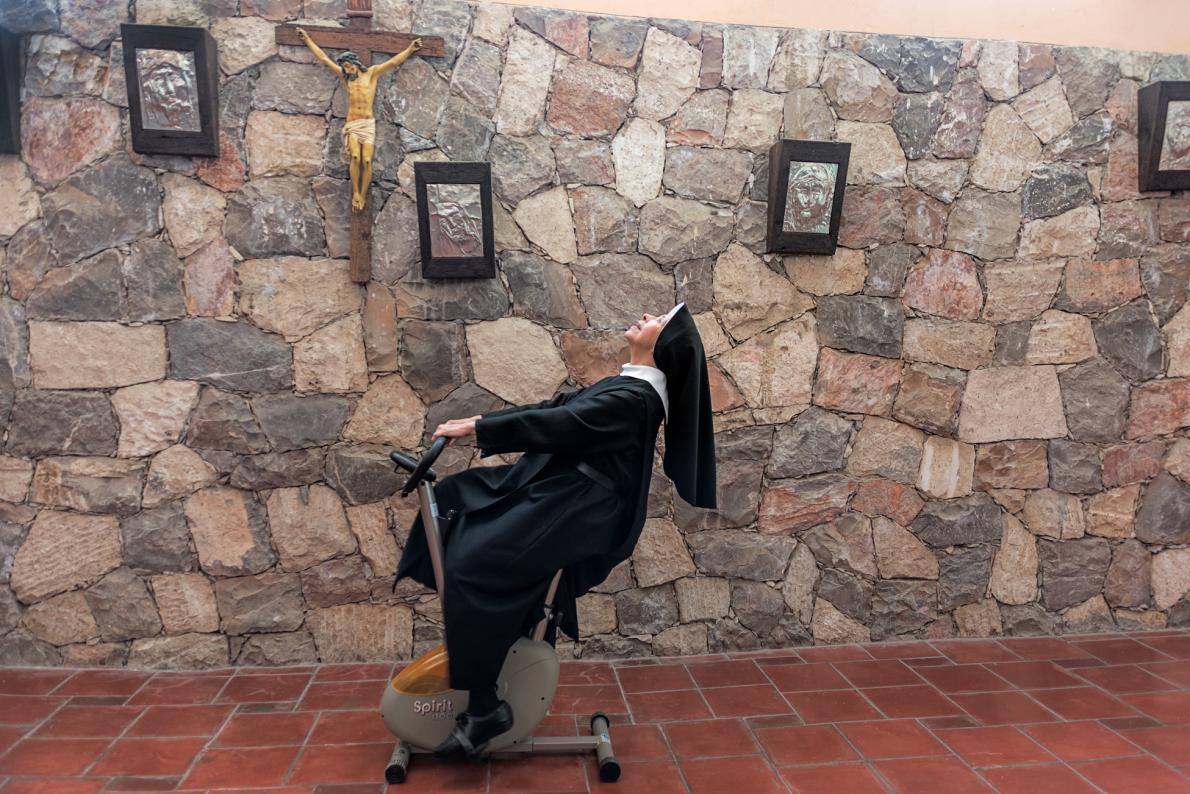 Vagányságból jeles: nézd meg, hogy élnek Mexikóban az apácák!