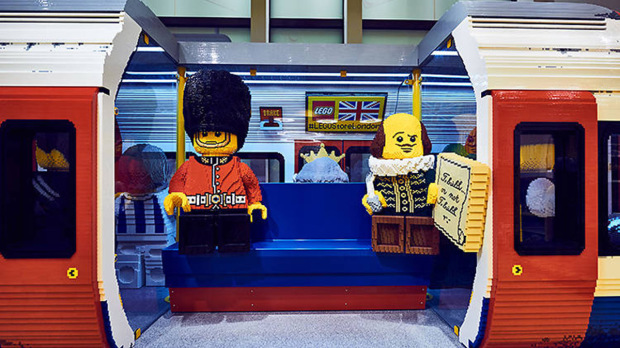 Megnyílt a világ legnagyobb LEGO üzlete Londonban
