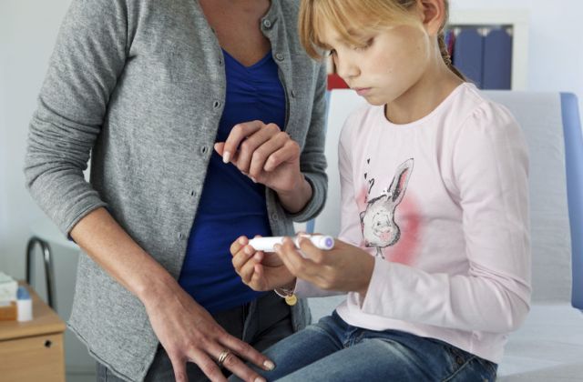 A gyerekeket sem kíméli a diabétesz – figyelmeztető jelek, amiket vegyél komolyan