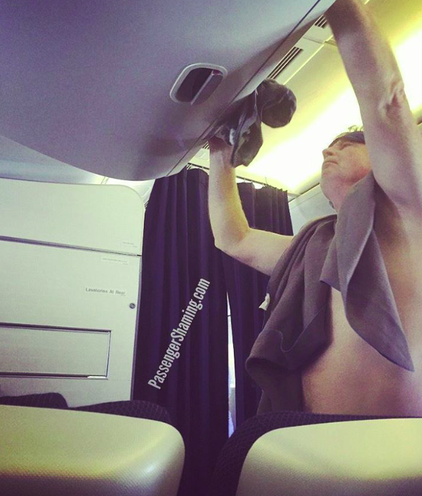 10 utas, aki rémálommá tette a repülést - vicces fotók
