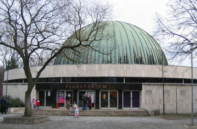 Nincs miből felújítani a Planetáriumot 