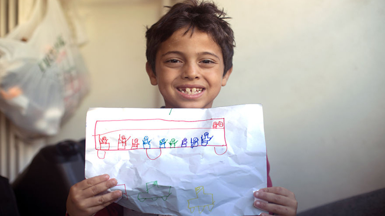 Menekült gyerekek rajzolták le, mik szeretnének lenni, ha felnőnek