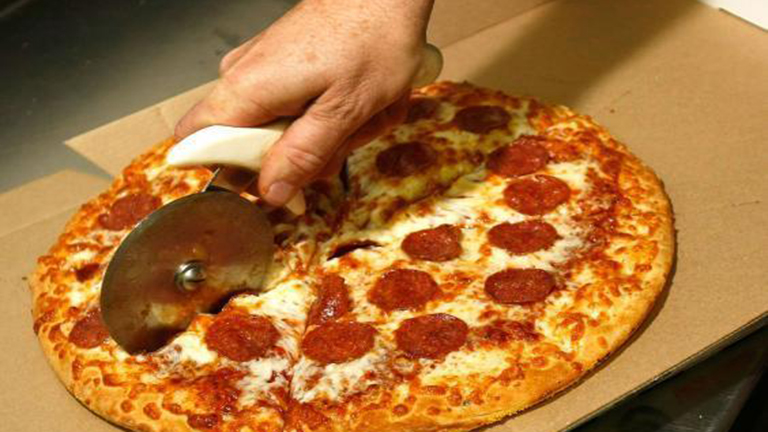 Jótékony célokra ajánlotta fel az egy évre szóló ingyen pizzát