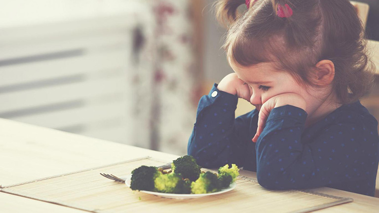 Ne legyünk túl szigorúak a gyerekek étrendjét illetően
