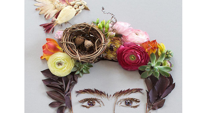 Virágokból alkot csodás képeket a művész - fotók