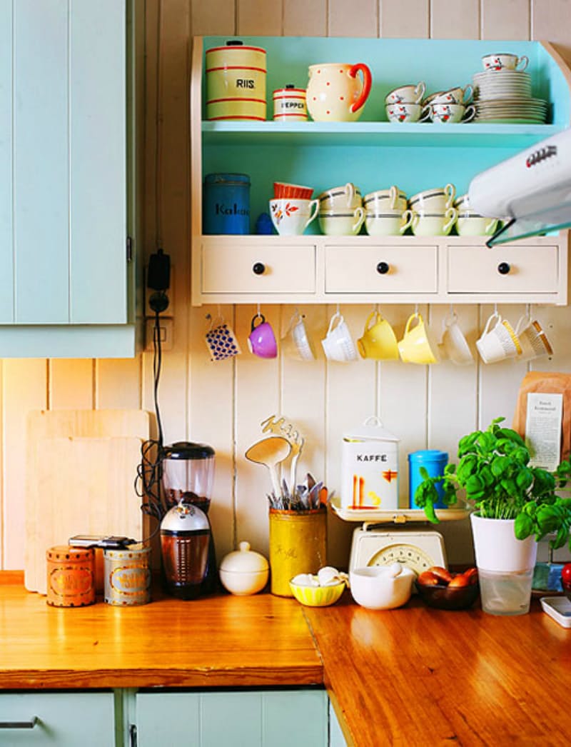 6 stílusos bögretárolási tipp a konyhába