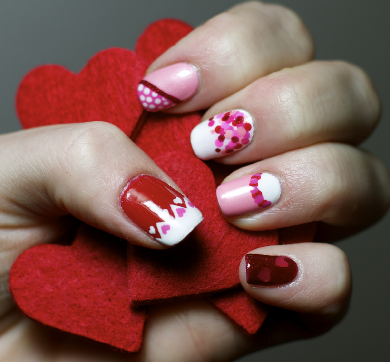 Üzenj a körmöddel: 8 csodás Valentin-napi manikűr