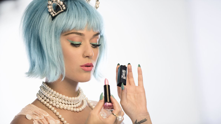 Katy Perry ál-sellő sminkkollekciója megérkezett