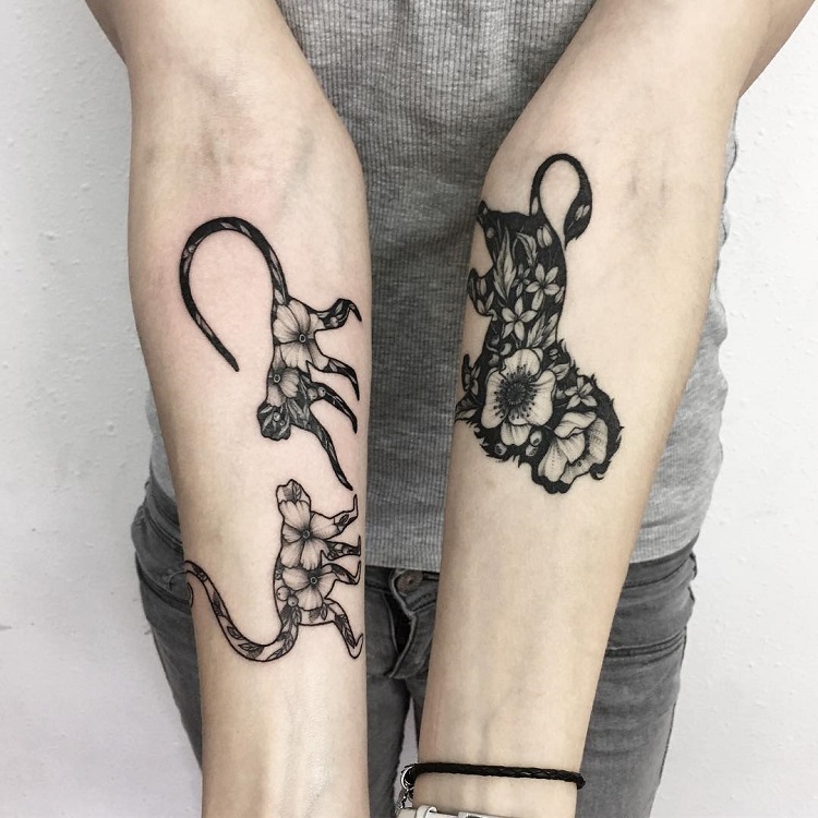 Vagányan bájos virágos tetoválások - fotók