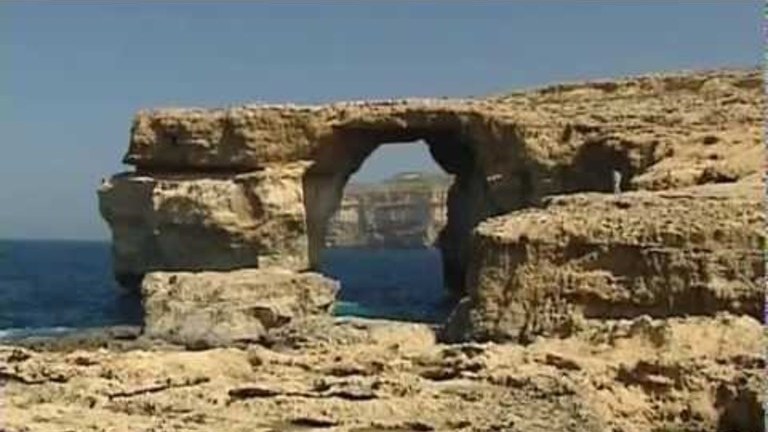 Összeomlott Málta egyik fő természeti látványossága