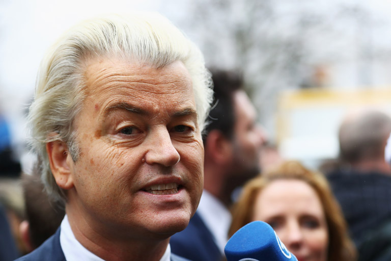 A holland Donald Trumpnak is nevezett populista, iszlámellenes Geert Wilders