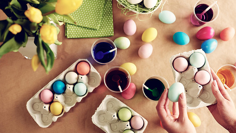 Így fess húsvéti tojásokat – mutatunk néhány apró trükköt
