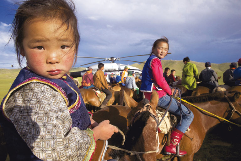 Mongóliától Kaliforniáig - milliárdnyi ember, egyetlen gondolat (Fotó: www.human-themovie.org)