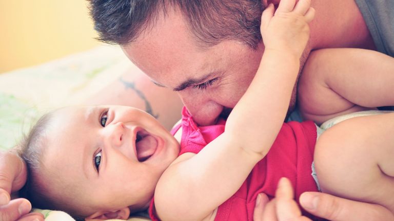 Az apák nagy hatással vannak a baba fejlődésére - oxfordi tanulmány