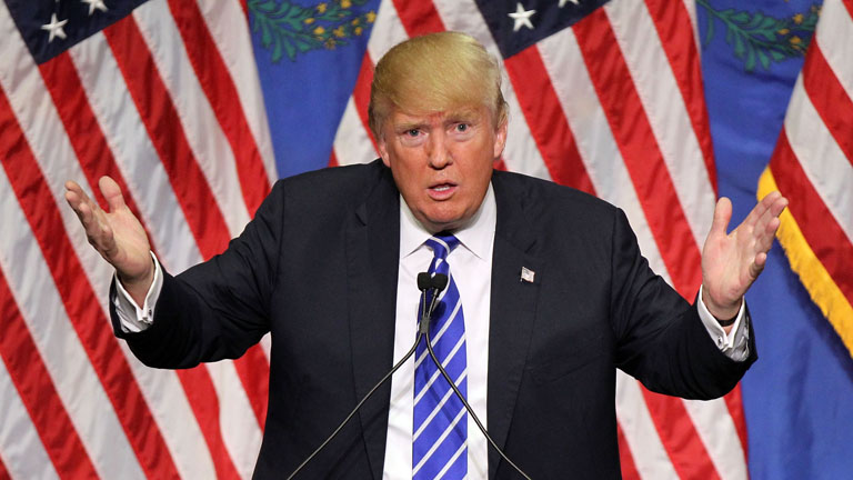 A kamuhírekkel már Donald Trump amerikai elnöknek is meggyűlt a baja (Fotó: Getty Images)