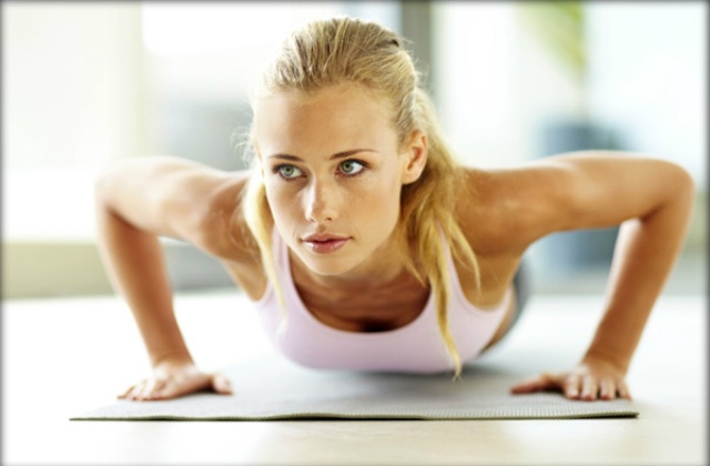 Napi tíz perc fekvőtámasz nőknek – így hozhatod ki belőle a legtöbbet