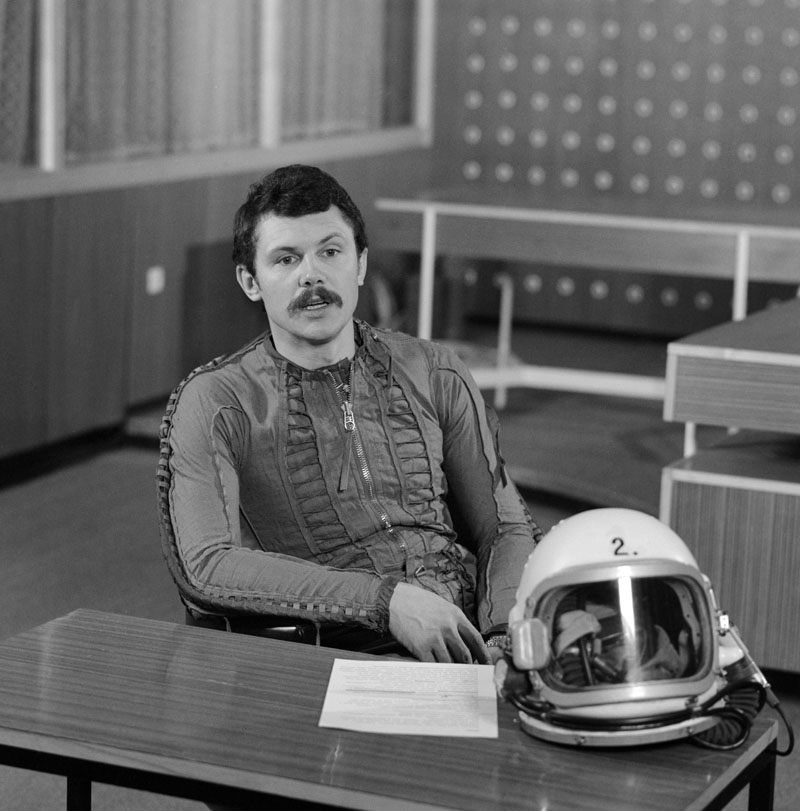 37 éve hódította meg a világűrt Farkas Berci, az első magyar űrhajós - fotók