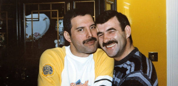 Bensőséges képek kerültek elő a szerelmes Freddie Mercury-ról
