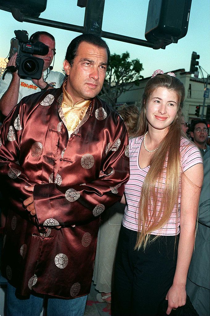 Clooney vastag szemöldöke és Al Pacino túlméretezett zakója - Így vonultak a sztárok a vörös szőnyegen húsz éve, 1997-ben