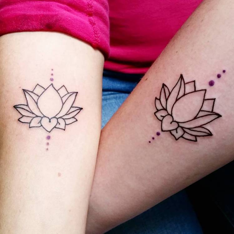 10 elképesztően bájos anya-lánya tetoválás